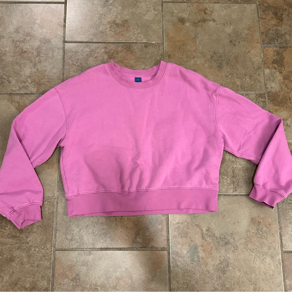 Old Navy sweatshirt